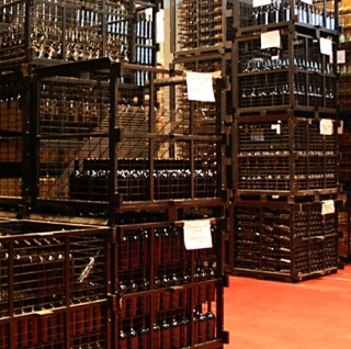 Dormitorio de botellas.jpg